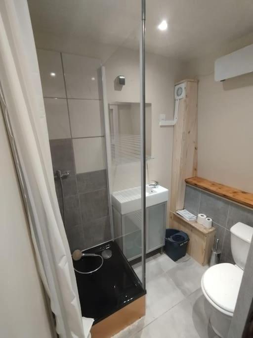 Deux Personnes Apartment